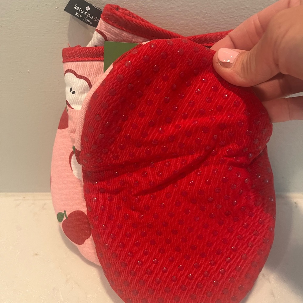 Kate Spade Red and Pink Apple Mini Mitts - Picture 3 of 4